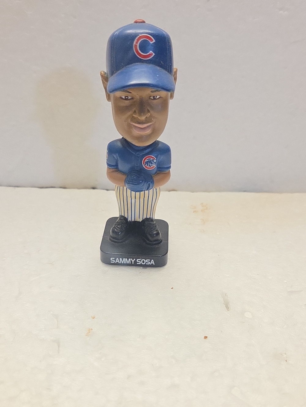 Sammy Sosa Chicago Cubs Blue Baseball Bobblehead Figurine